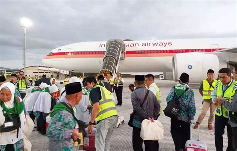 Kloter Pertama Jemaah Haji Embarkasi Lombok Berangkat Ke Tanah Suci