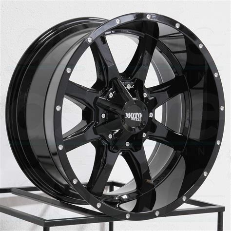Moto Metal Mo970 Gloss Black With Milled Lip Wheel With