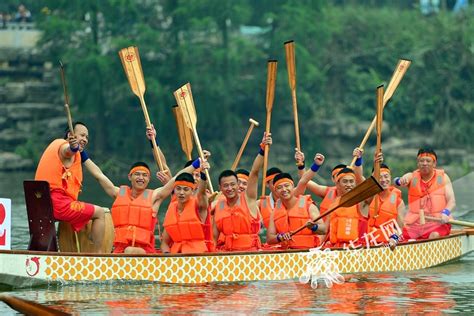 “我们的节日·端午”龙舟竞渡 九龙坡再现“抢鸭子”传统习俗 国际在线