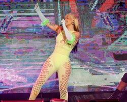 Forumophilia PORN FORUM Womans Of Music Page