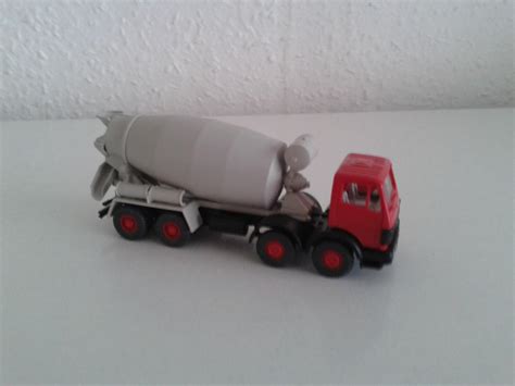 Mercedes domíchávač betonu Wiking 68124 | Aukro