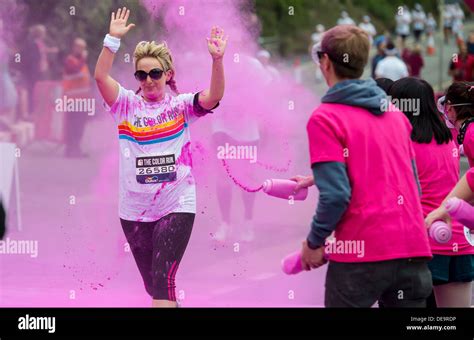 Dulux Colour Run Takes Place In Brighton Sussex Uk Known As The Happiest 5k On The Planet