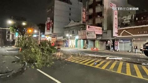 疑車速太快失控！酒駕男撞分隔島翻覆對向車道 剷斷3路樹 社會 三立新聞網 Setncom