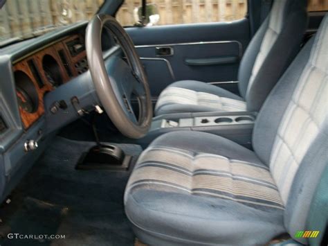 1988 Ford Bronco II XLT 4x4 interior Photos | GTCarLot.com