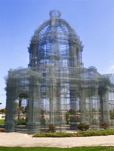 Edoardo Tresoldi Etherea 2018 Steel Wire Mesh Coachella Rob