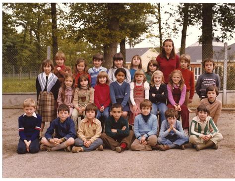 Photo De Classe Ce1 De 1981 Ecole Charles Peguy Maintenon Copains