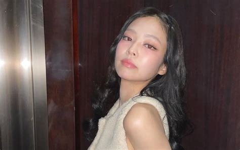 Bau Rookie Banget Tulisan Jennie Blackpink Saat Pertama Tampil Di