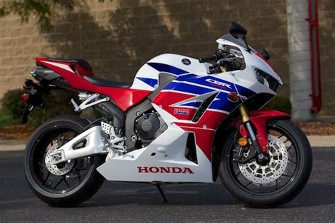 Buy 2013 Honda Cbr 600rr White Blue Red On 2040 Motos