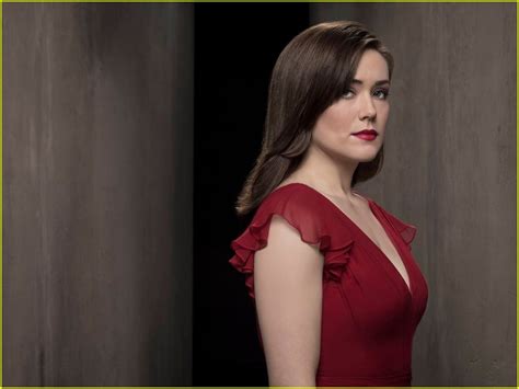 Megan Boone Is Leaving The Blacklist After 8 Seasons Details Revealed Photo 4570999