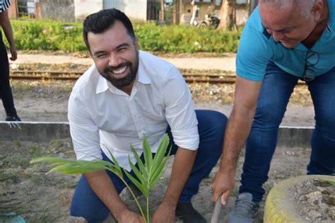 Dia da Árvore é celebrado pela Prefeitura de Alagoinhas plantio de