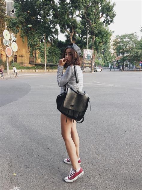 Hot Girl M C P N Ng Khi N D N T Nh Ghen V Xinh L I Di N P