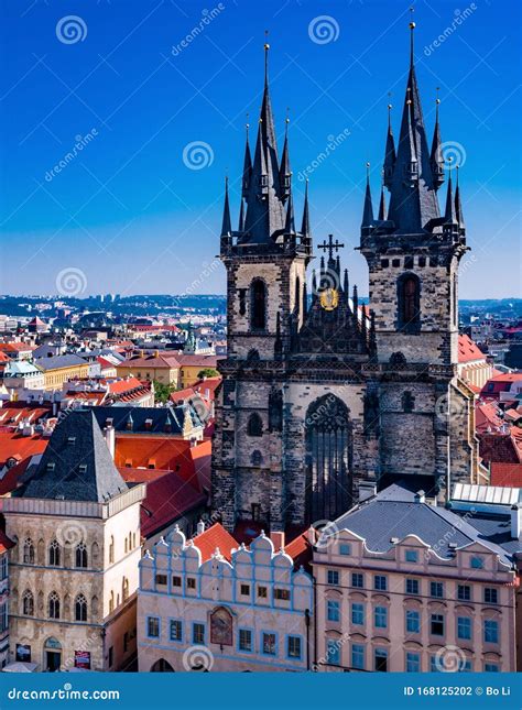 Igreja De Nossa Senhora Antes De Tyn Em Praga Foto De Stock Imagem De