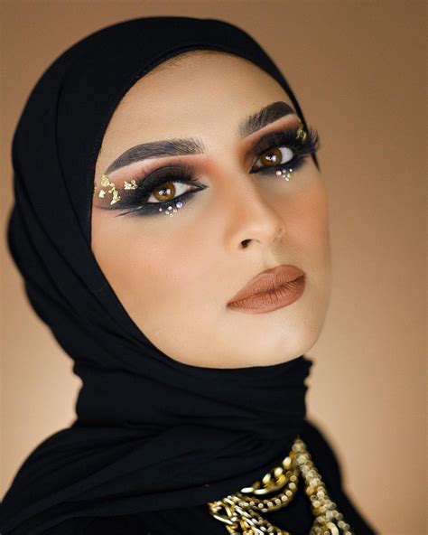 Ide Arabian Makeup Look Ala Artis Cocok Untuk Pesta Glamor