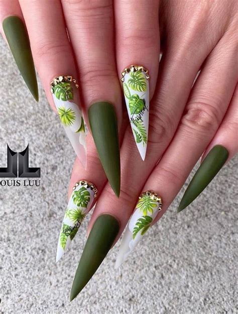 30 Acrylic Stiletto Nails Designs Art You Deserve In Autumn 2020 Lily Fashion Style