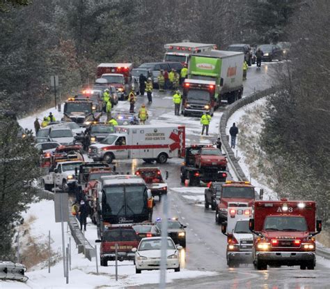 Crash Shuts Down I 93 South Near Canterbury Nh