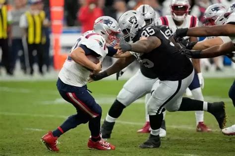 Patriots Vs Raiders Comeback Falls Short As Last Minute Safety Seals