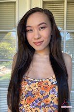 Sexy Asian Girl Kimmy Kimm Exposes Her Smooth Shaved Pussy Photos