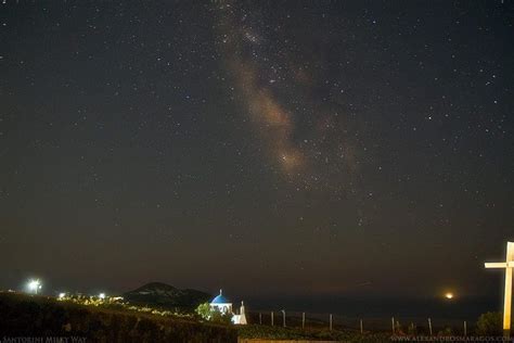 A Starry Night in Syros Island (Greece) | Night photos, Greece islands ...