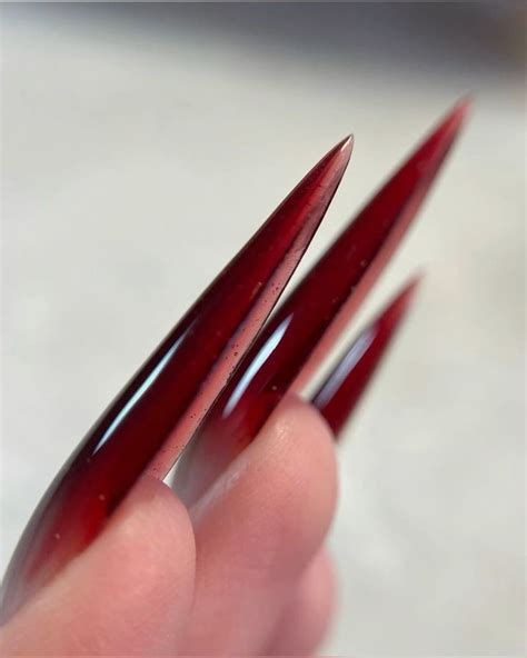 Red Nail Inspo Stylish Nails Gel Nails Red Ombre Nails