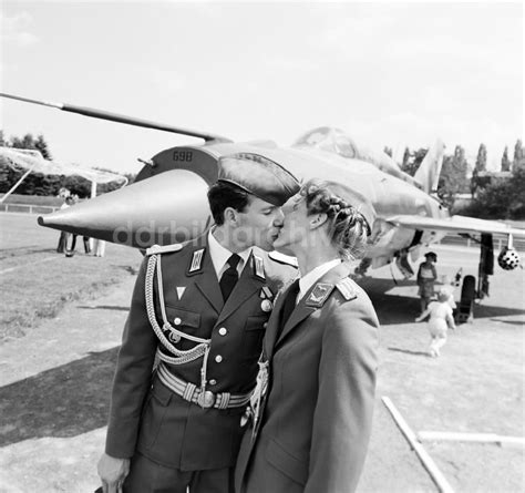 Ddr Fotoarchiv Kamenz Ernennung Zeremonie Von Offizieren Der Lsk Lv