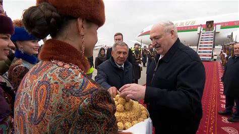 Лукашенко пробует чак-чак: Сказал немножко! // Казань, октябрь 2024 ...