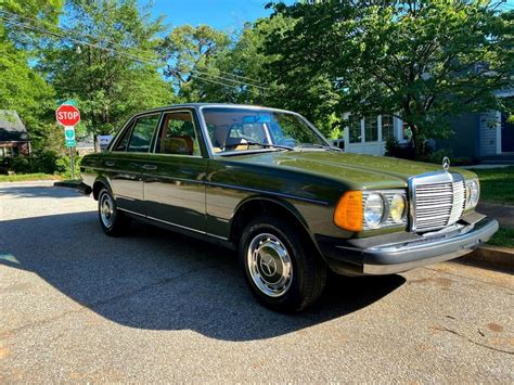 1982 Mercedes Benz 240d 200 Series W123 Classic Mercedes Benz 200