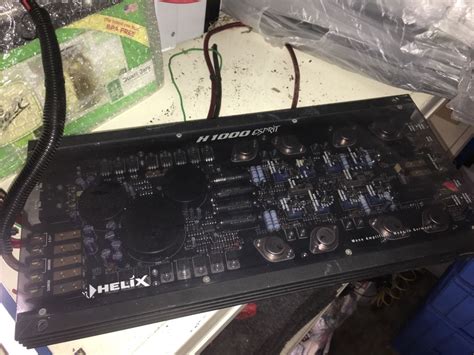 Helix H1000 Car Amplifier Car Accessories Electronics And Lights On