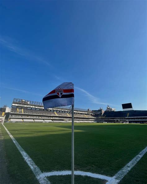 São Paulo anuncia jogo festivo entre lendas do clube e do Milan