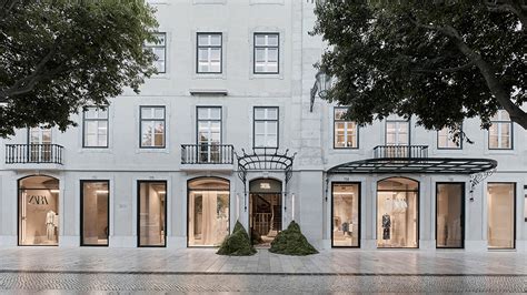 La Flagship Store De Zara Es Phigital