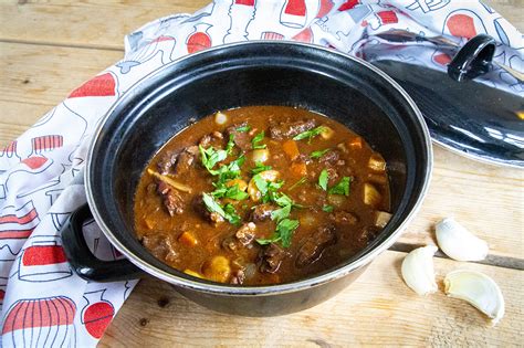 Boeuf Bourguignon Franse Runderstoof Eenvoudig Recept