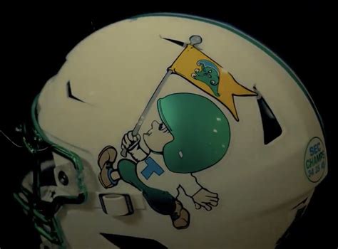 Brett Mcmurphy On Twitter Its Over Best Helmet Of The Year Tulane