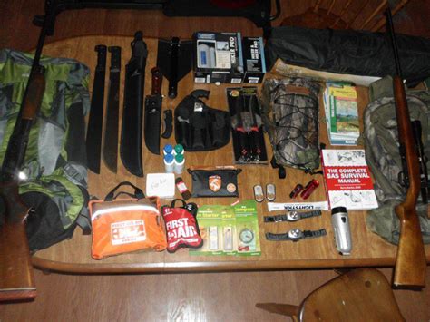 MP Off Grid Living: 72 HR Survival Kit/Bug Out Bag