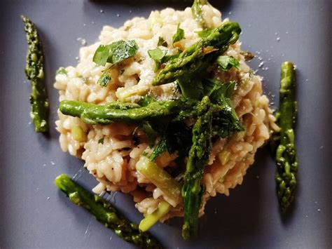 Risotto mit grünem Spargel und Parmesan von Käthe Chefkoch