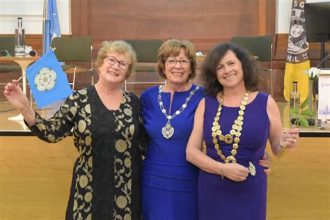 J041123 319 Soroptimist International Great Britain And Ireland SIGBI