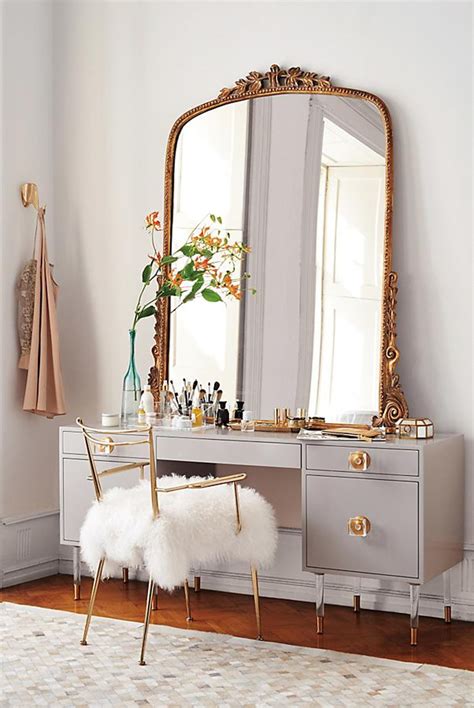 Decorative Anthropologie Mirrors For Every Budget | Poor Little It Girl