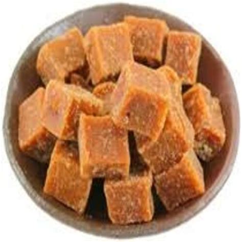 Long Shelf Life Sweet Natural Rich Taste Brown Jaggery Cubes Origin