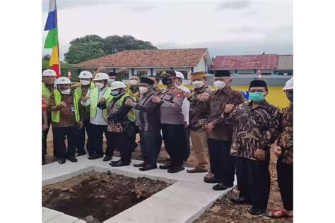 Plt Bupati Bekasi Hadiri Peletakan Batu Pertama GOR Grand Wisata