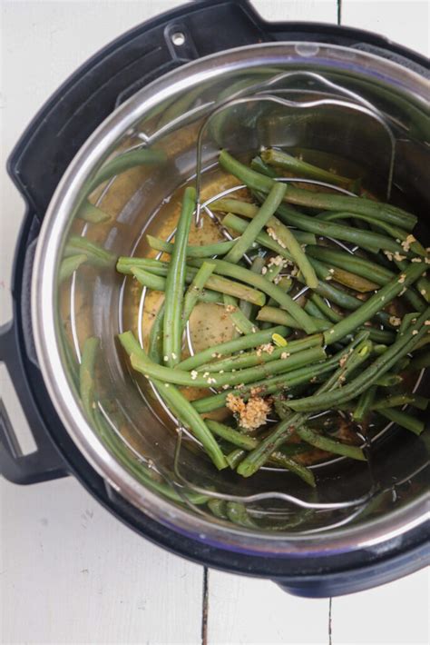 Instant Pot Green Beans - Season & Thyme