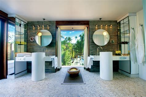 Marlon Brando’s Private Island Tetiaroa - eXtravaganzi