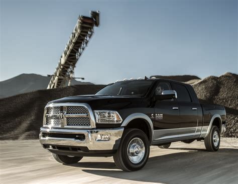 2013 Ram 2500 Heavy Duty | TheDetroitBureau.com