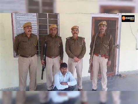 Karauli News Police Caught 10 Liters Of Raw Illegal Liquor One Accused