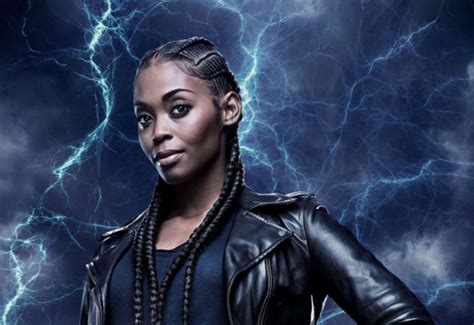 Nafessa Williams Tvs First Black Lesbian Superhero Talks Black