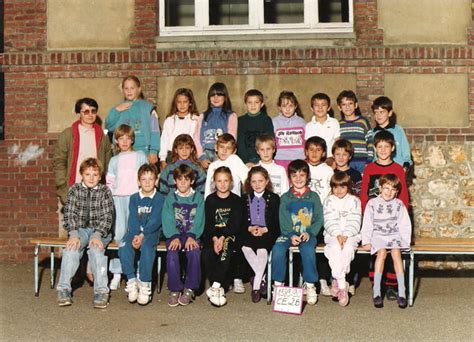 Photo De Classe Ce B De Ecole Victor Hugo Conches En Ouche