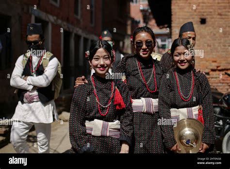 Bhaktapur Bagmati Nepal 26th Feb 2022 Girls With Traditional