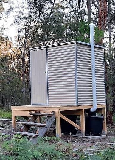 3 Examples Of Outhouses With Composting Toilets Waterless Composting