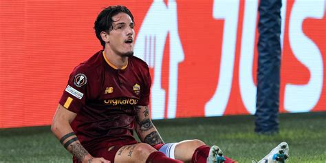 Roma la solitudine di Zaniolo si allenerà a La Spezia