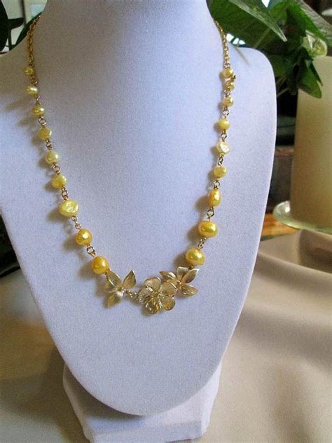 Yellow Freshwater Pearl Necklace Gold Flower Blossom Pendant Etsy