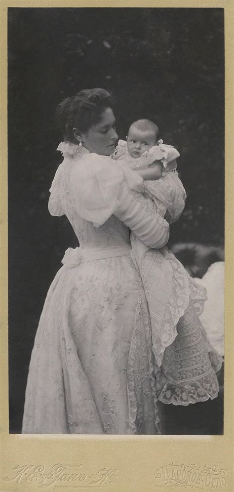 Empress Alexandra Feodorovna With Grand Duchess Tatiana Nicholaevna