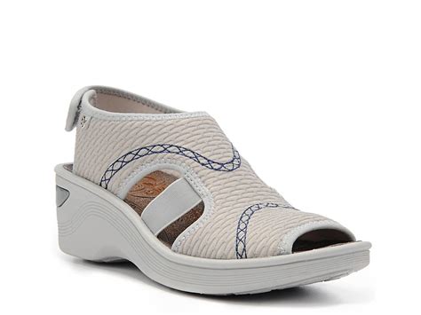 BZees Dream Wedge Sandal Women's Shoes | DSW