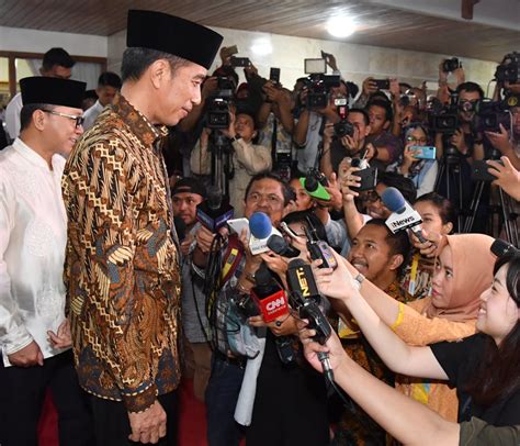 Mundur Dari Bpip Karena Alasan Pribadi Presiden Jokowi Apresiasi Yudi